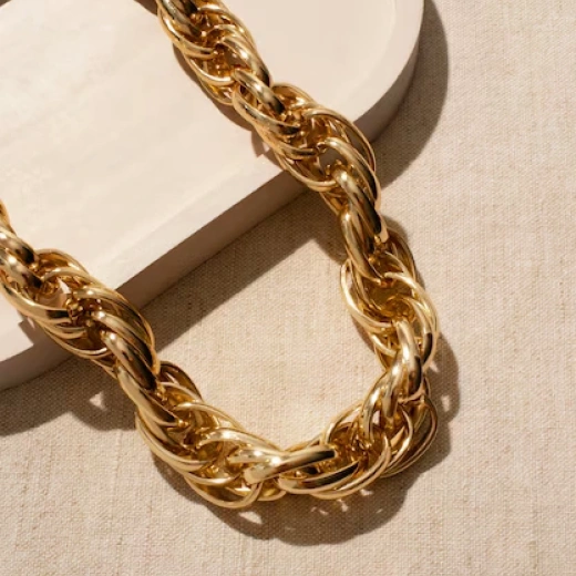 Golden Blossom Choker – 14K Yellow Gold, 15-inch, Floral Design